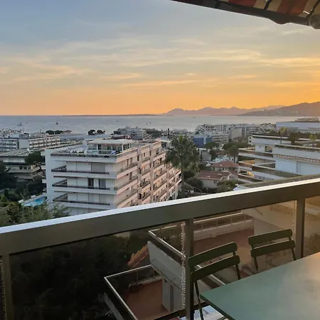 Vue Mer, Climatisation, 10 Min Des Plages Apartman